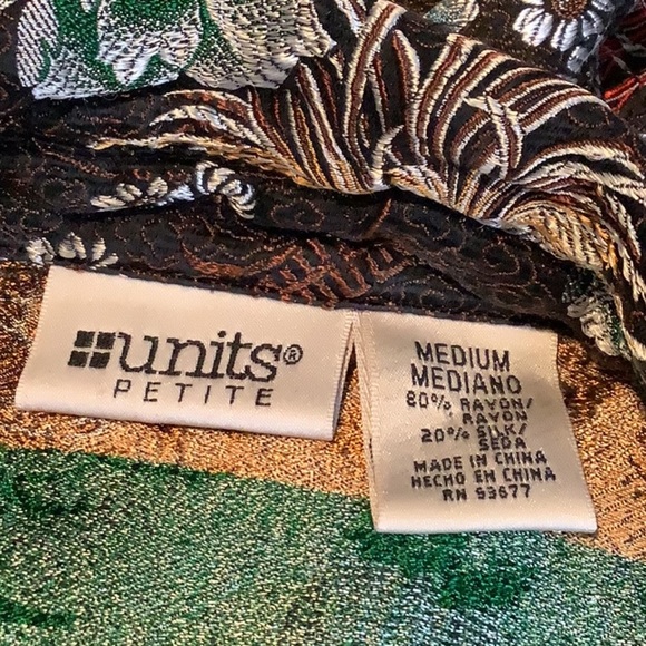 Vintage UNITS Petite M Brown Silk Blend Floral Asian Style Top Jacket Sz M - Picture 10 of 11